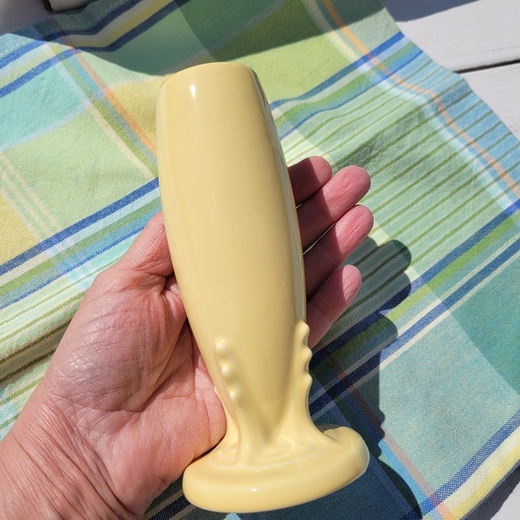 Fiesta Bud Vase Yellow Post 86 NWT/NIB ~ Fiestaware ~ - Picture 6 of 16